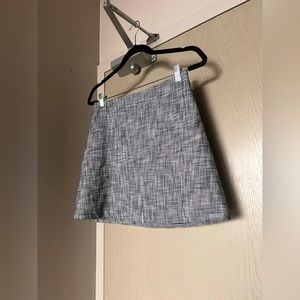 NWT Wilfred Classic Mini skirt